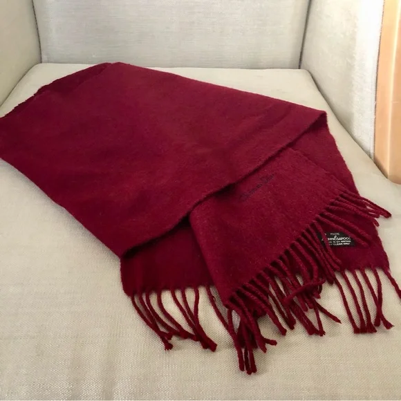 CHRISTIAN DIOR Vintage 100% Lambswool Burgundy 53" x 11.5 " Made Great Britain
